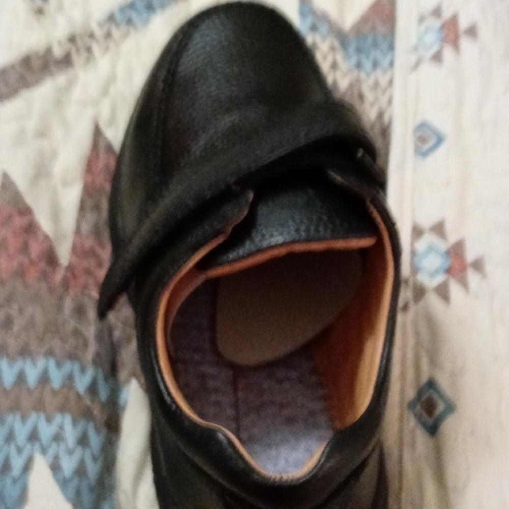 Dr Comfort  finest quality footwear